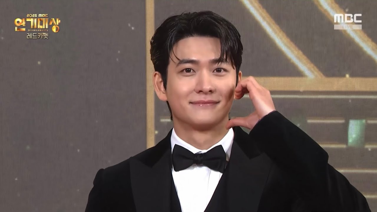 2026 MBC 연기대상 레드카펫 강태오 컷