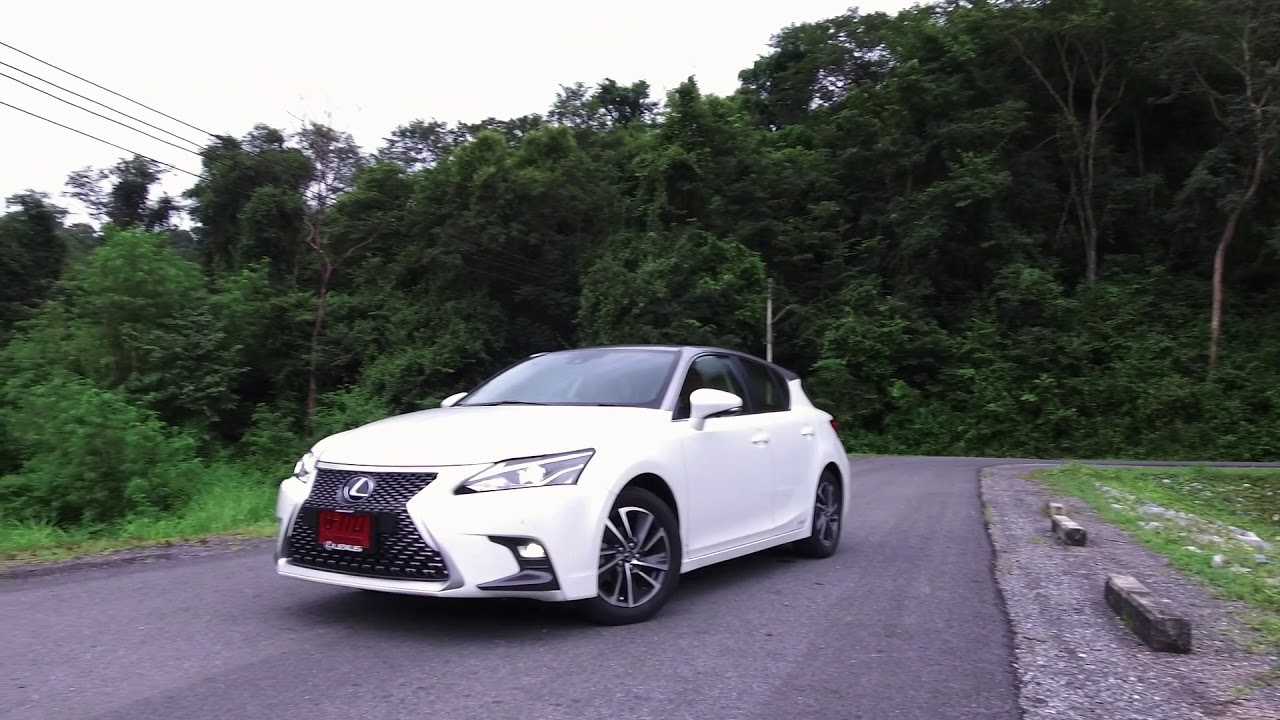 TEST DRIVE LEXUS CT200h PREMIUM
