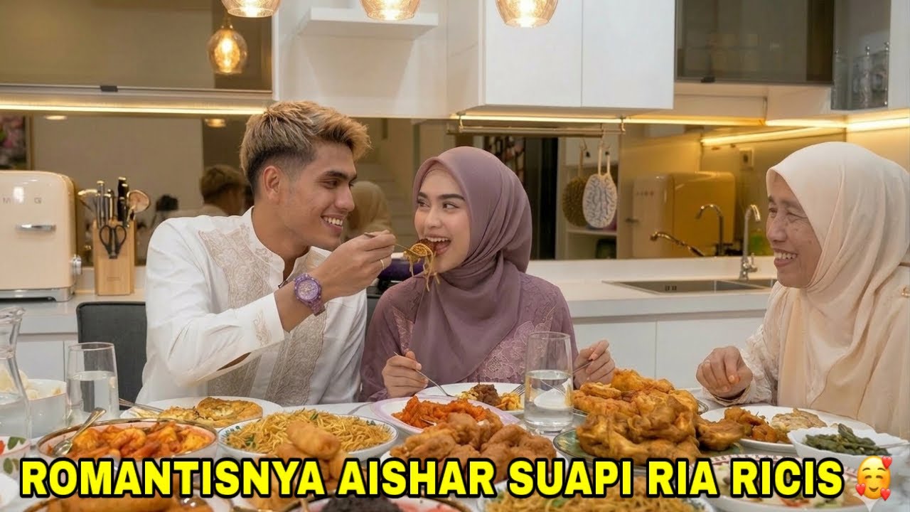 Romantisnya Aishar Khaleed Suapi Ria Ricis Pas Buka Bareng, Aisar dan Ricis Pacaran ? #riaricis 