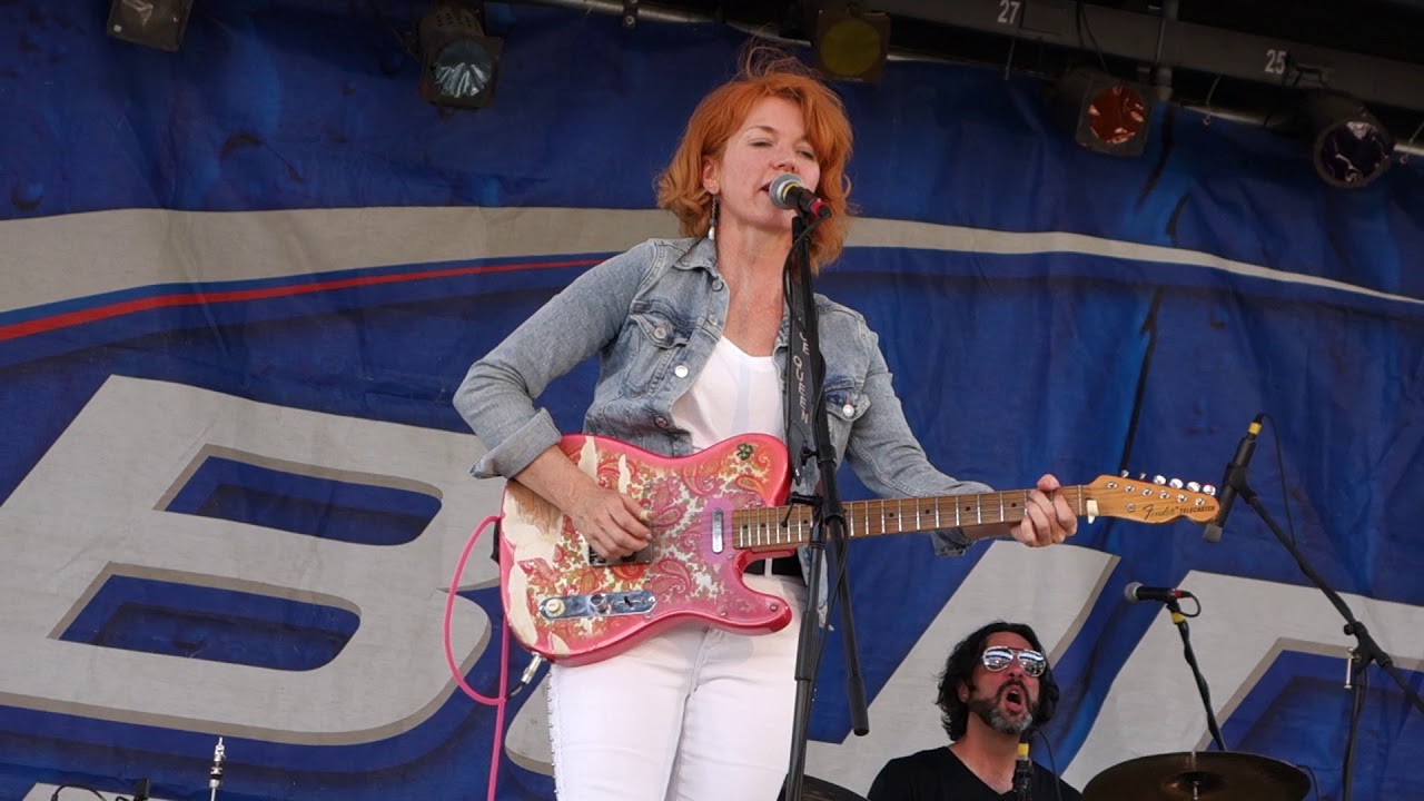 SUE FOLEY 