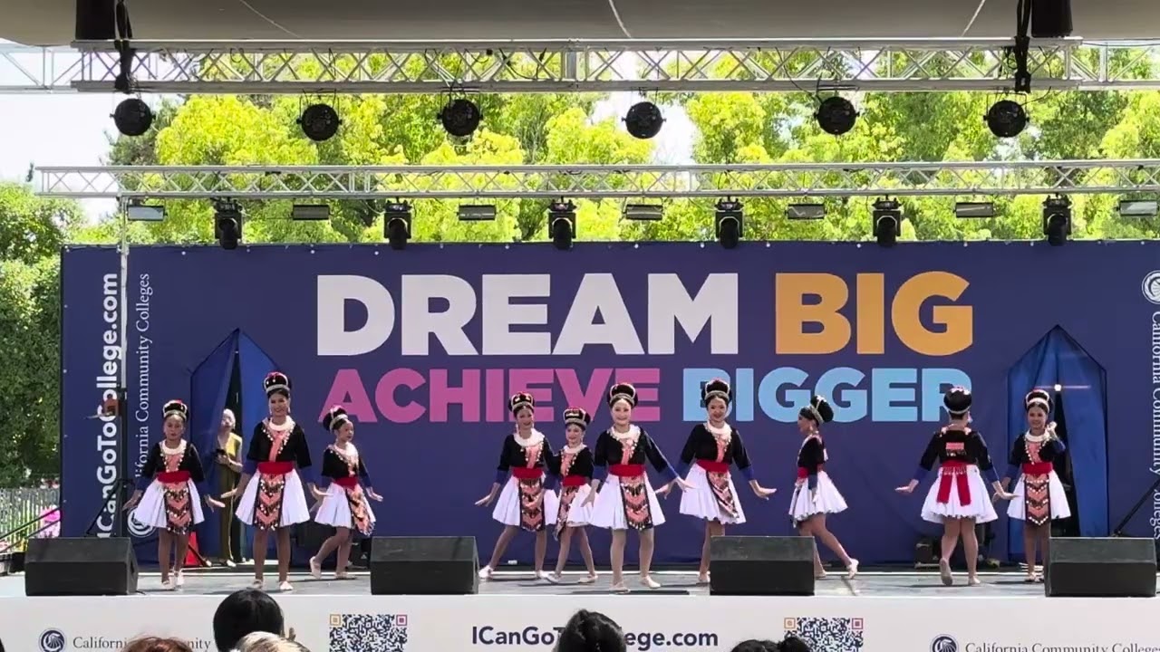 Ntxhais Yeeb Suab (NYS) - 2025 CA State Fair Performance