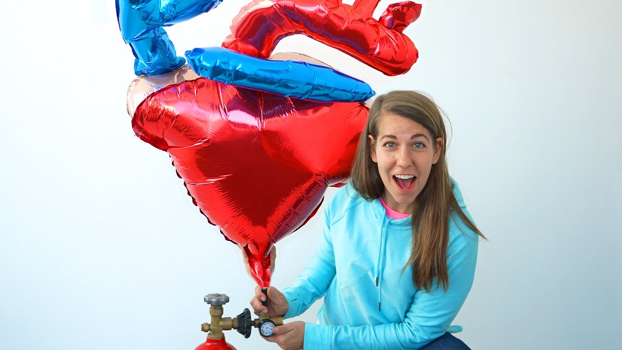 I Make an Anatomically Correct Heart Balloon