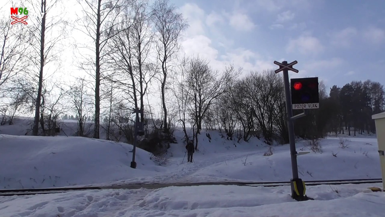Železniční přejezd Stará Paka #1 [P4487] - 17.2.2017 / Czech railroad crossing