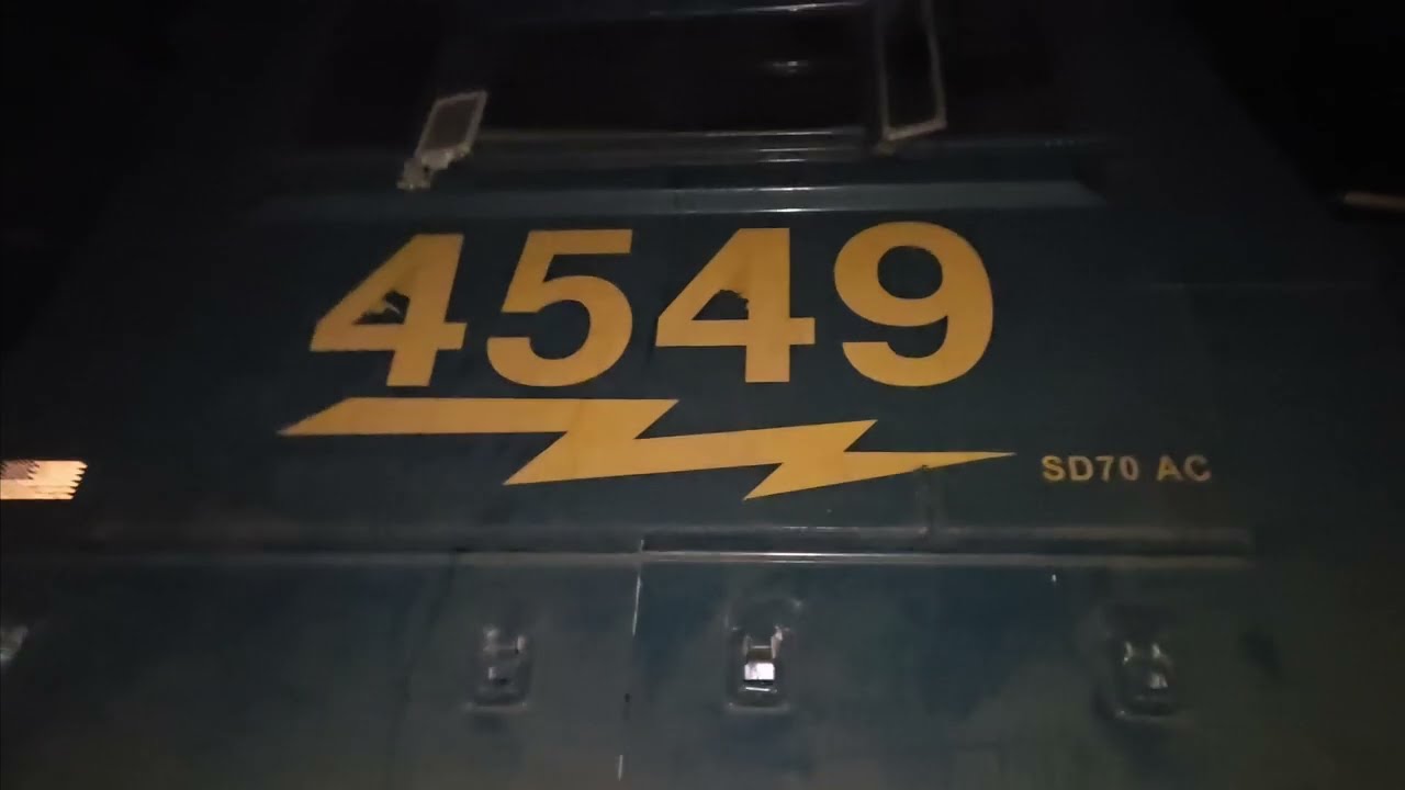 CSX LOCOMOTIVES  CAB TOUR OF 4549, 7216 & 5446
