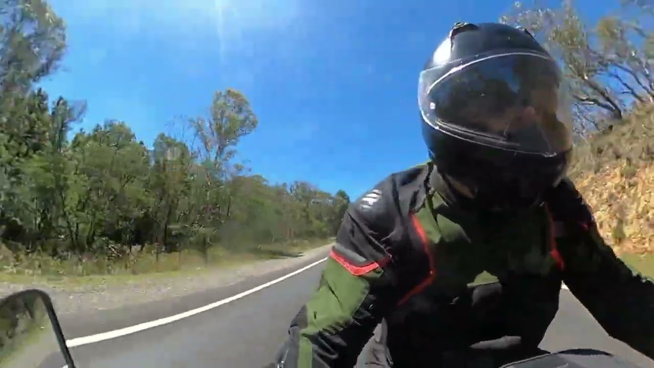 kings highway to braidwood and tiny house