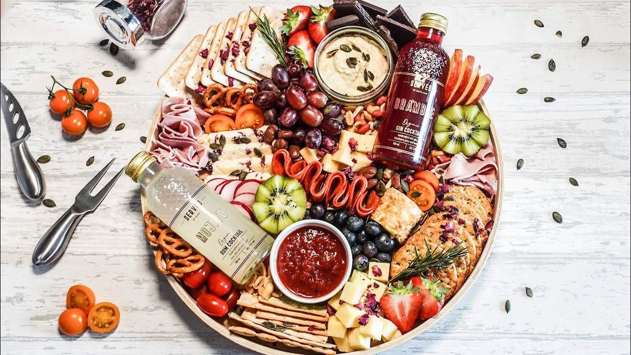 How to make a Grazing platter | Summertime Charcuterie Board with Gin and Mojito