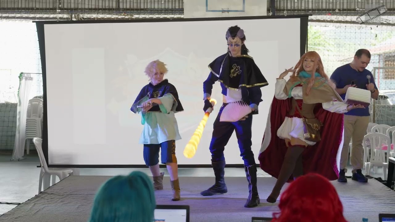 Desfile Cosplay [Omake de Natal 2025]