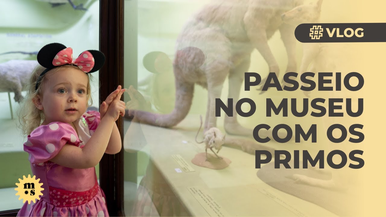 Alice e os primos passeando no museu Horniman