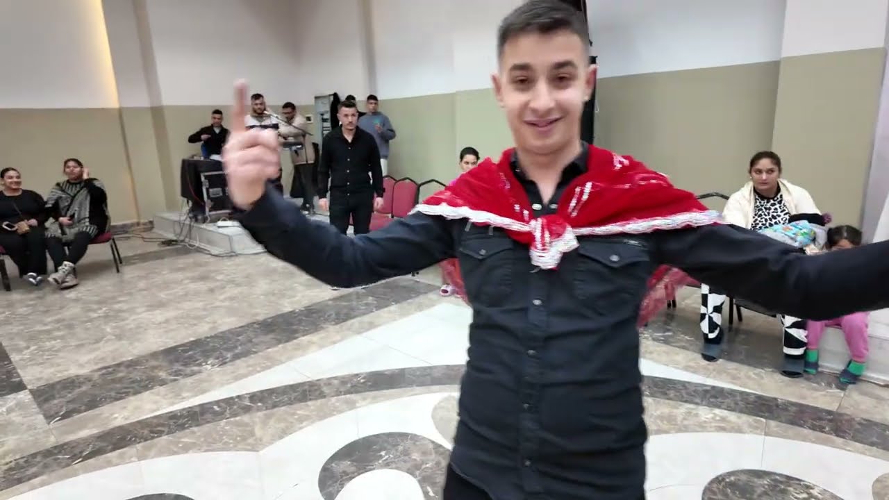 Aptuş & Asker Eğlencesi