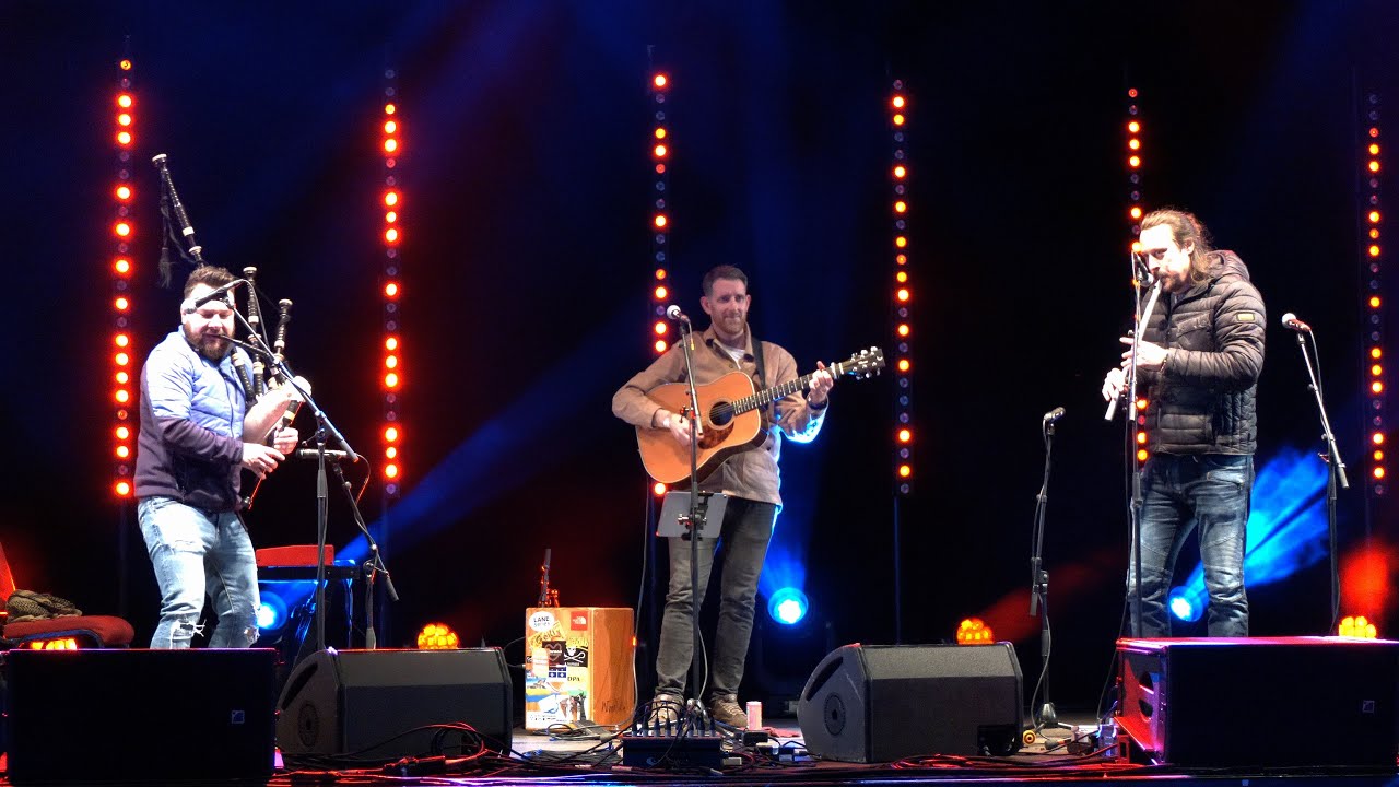 Ali Hutton and Ross Ainslie playing Full Moon Down Under at Inverness 2023 Red Hot Highland Fling