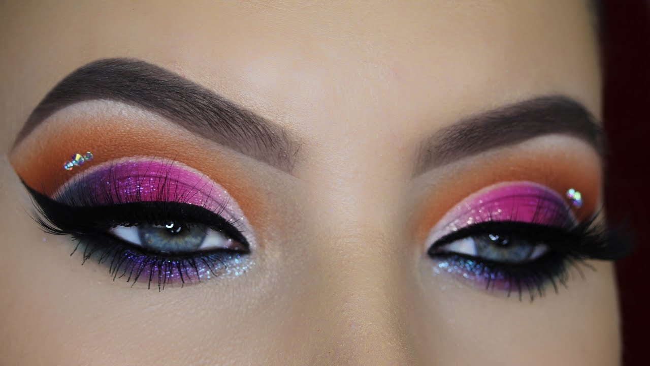 Super Glam Cut Crease Tutorial!