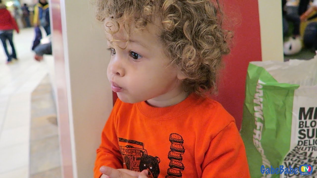 Num Num Num! | GabeBabeTV