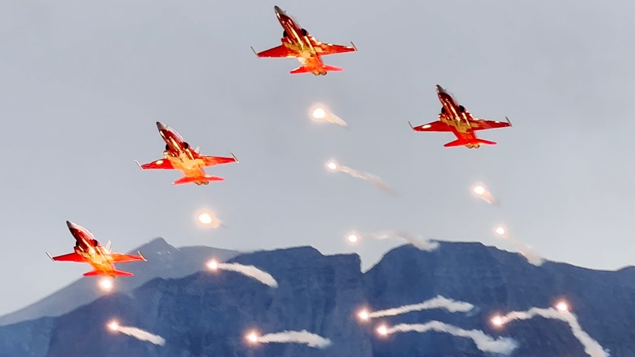 Axalp 2023 Patrouille Suisse ganze Präsentation F5-Tiger 🇨🇭 4K HDR Flares