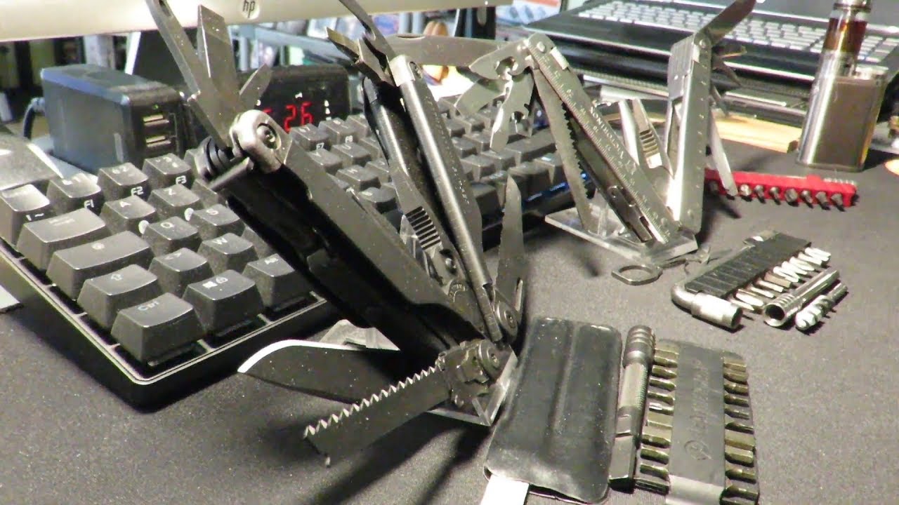 LEATHEMAN SURGE vs VICTORINOX SWISSTOOL [Multi-Tool VOD]