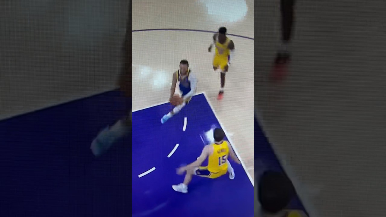 Curry being a Point Guard against lakers