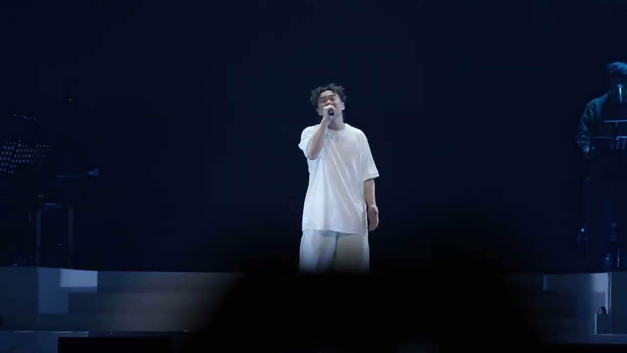 陳奕迅緬懷方大同 | 再唱由方大同作曲的《孤獨患者》、《那邊見》悉尼演唱會