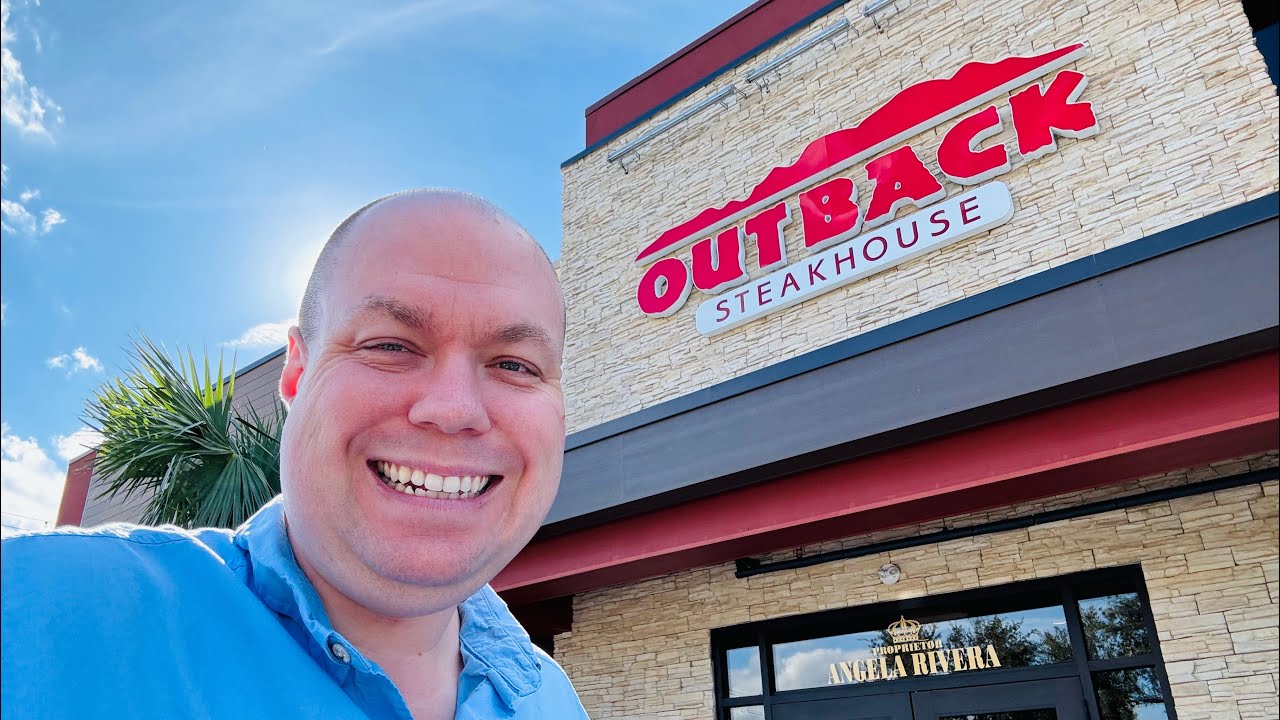 🥩 First Time at Outback Steakhouse Near Disney World! 🌟 | Food Review and Experience