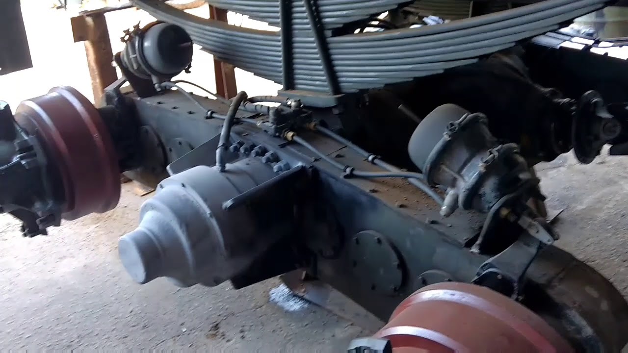 Acompanhe o andamento da restauração do 2° Mercedes Benz LG-1519 6X6 Mamute,