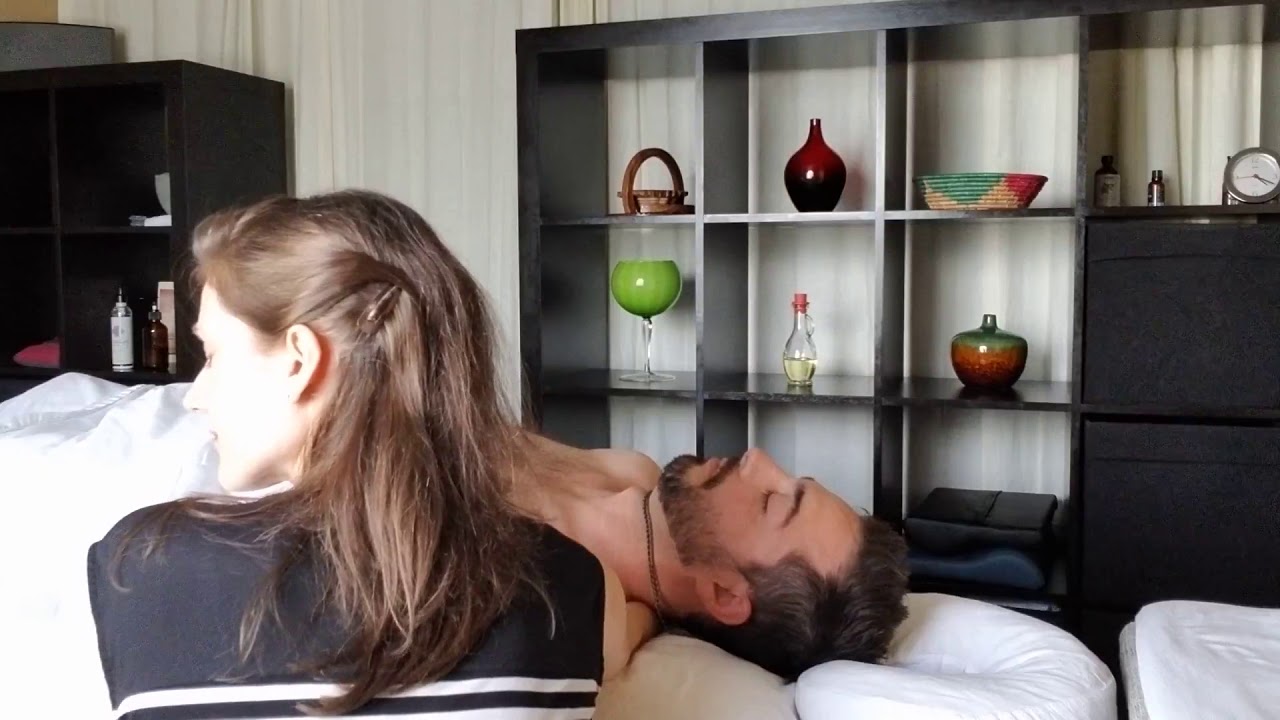 Ashiatsu Barefoot Massage ~ Head, Neck, Shoulders, Arms, Face, TMJ