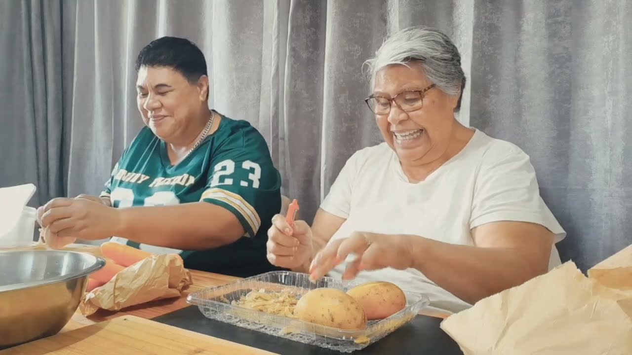 Life with our Samoan Mum and Dementia.. Ep 3.. Our 1st cooking vlog!