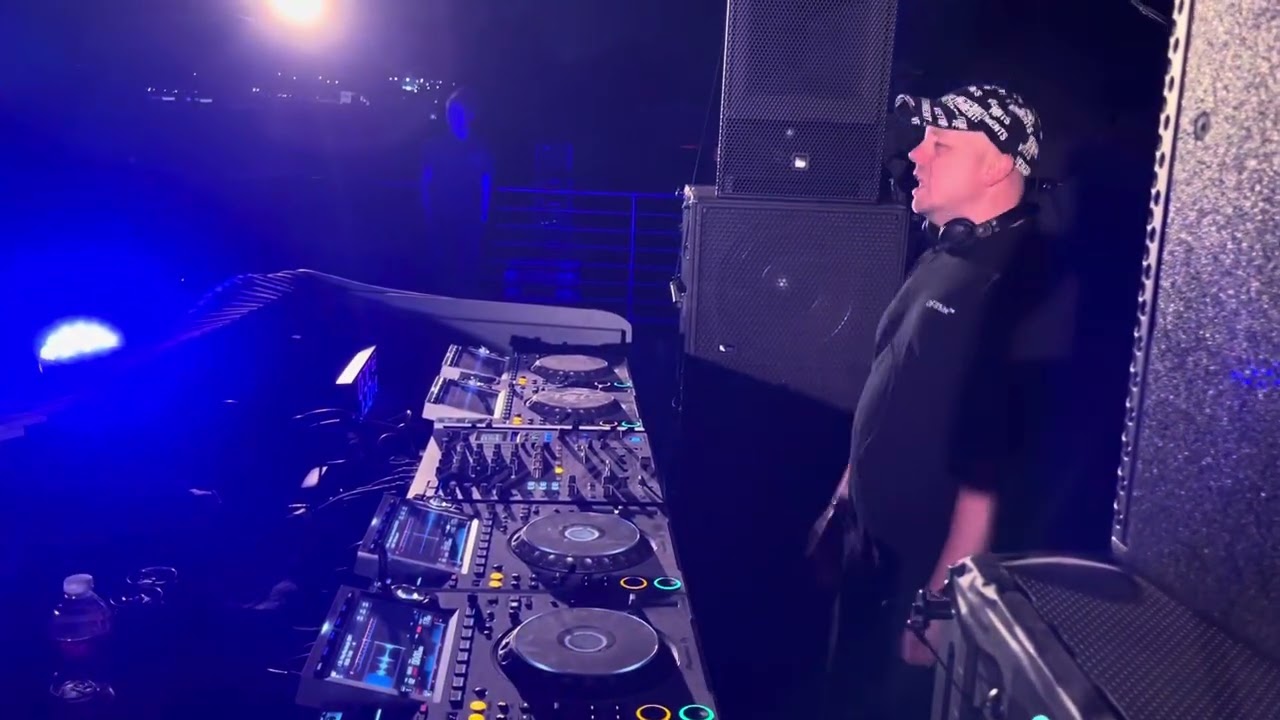 Hybrid Minds @ Coachella’s The Do LaB