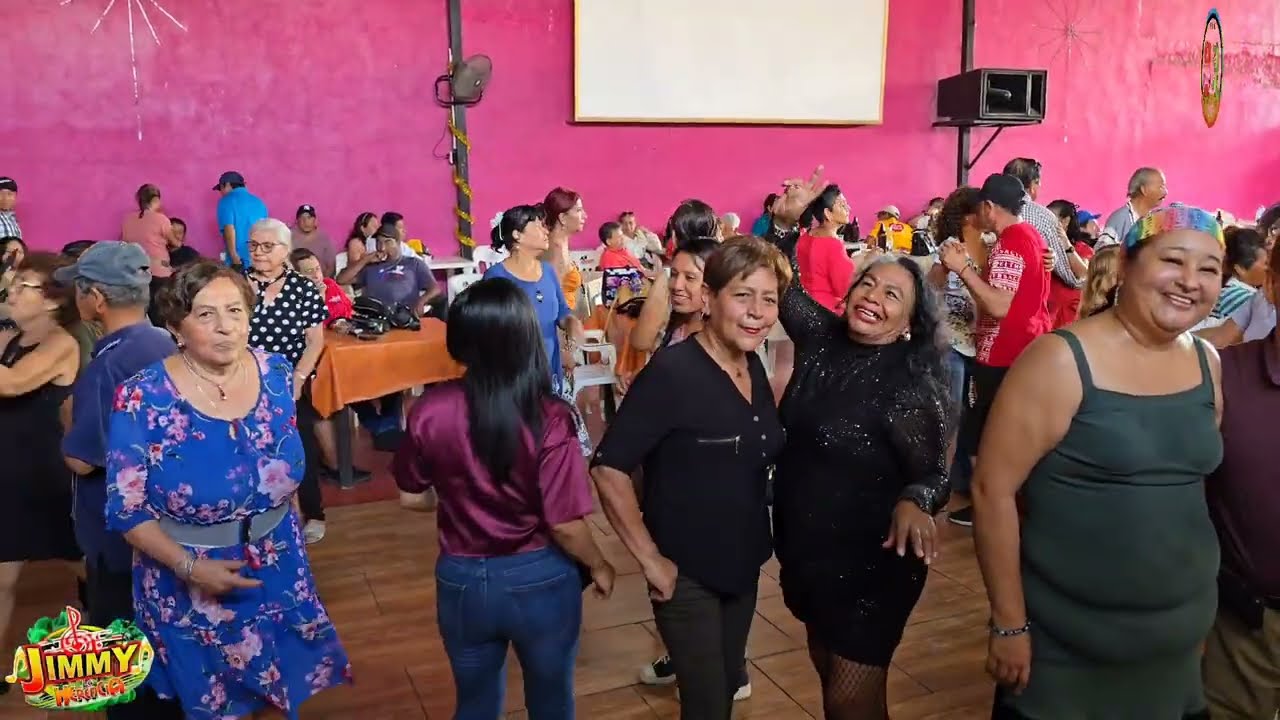 JIMMY La herencia..yo quiero bailar la cumbia y el manicero..CASINO MOCTEZUMA TAMPICO 🇲🇽🤟🎶🤷😃