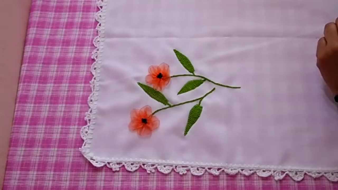 Flores bordadas con listón: Amapolas
