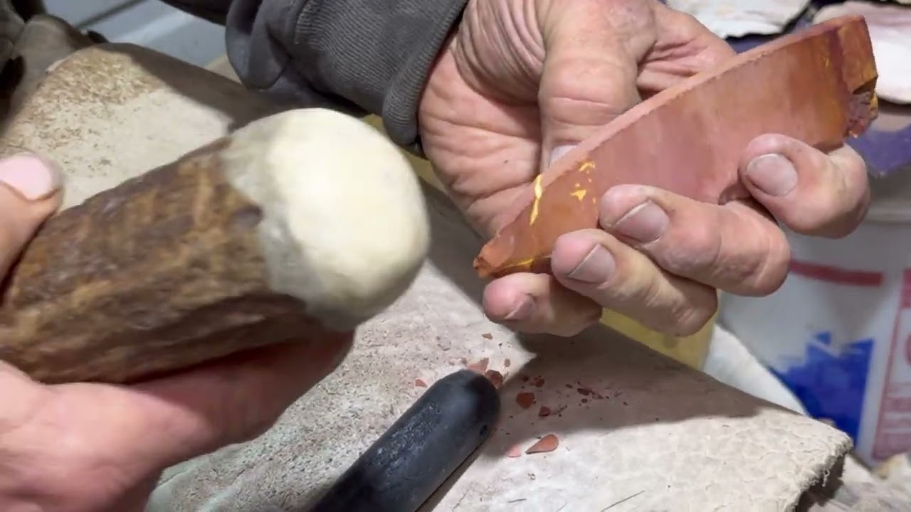 Mookite slab preform knapping