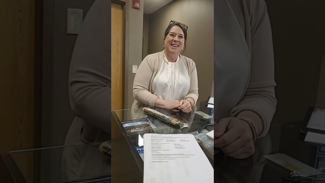Live reckless employees call police for When I asked them for the total budget, follow up