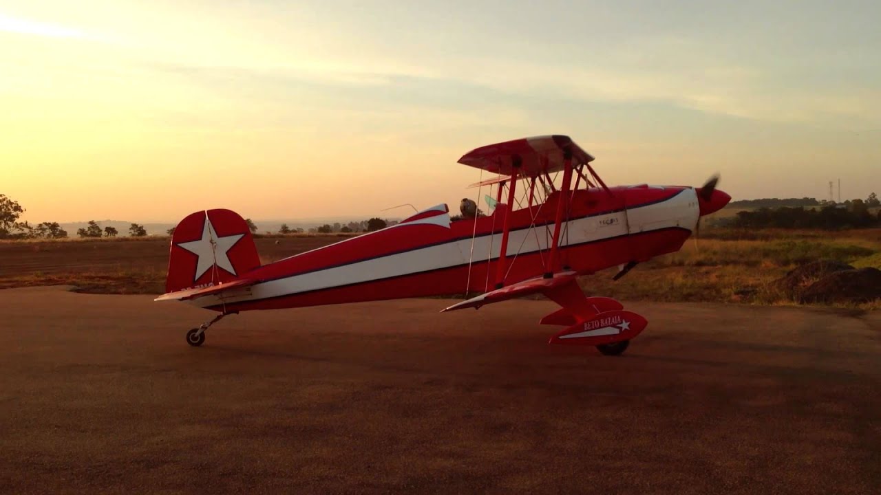 Avião - Bücker BU-131 
