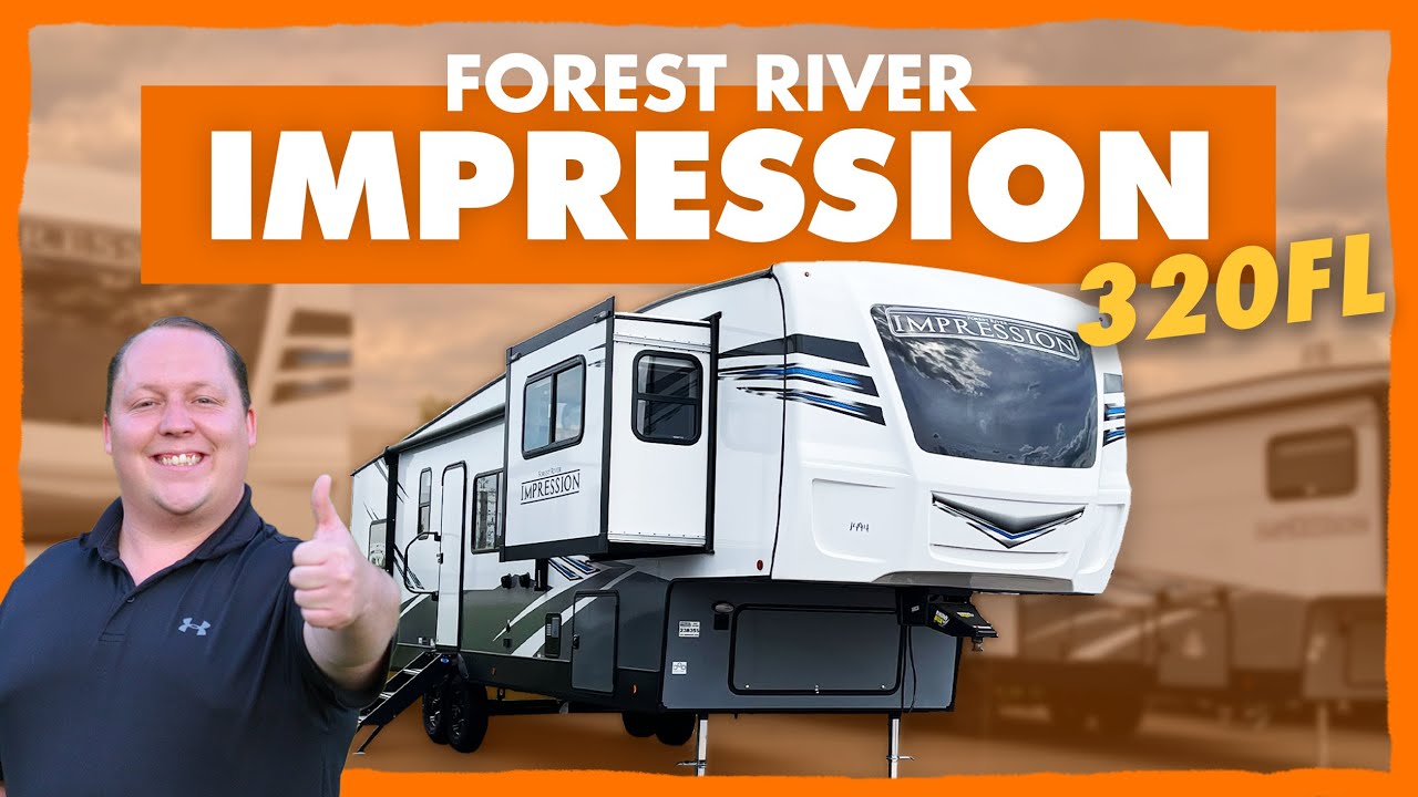 The Smallest Front Living Room 5th Wheel - AMAZING!