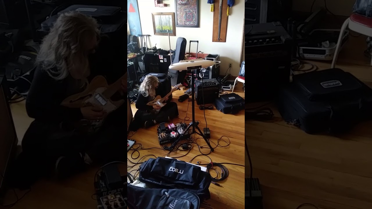 Mandolin and pedal board