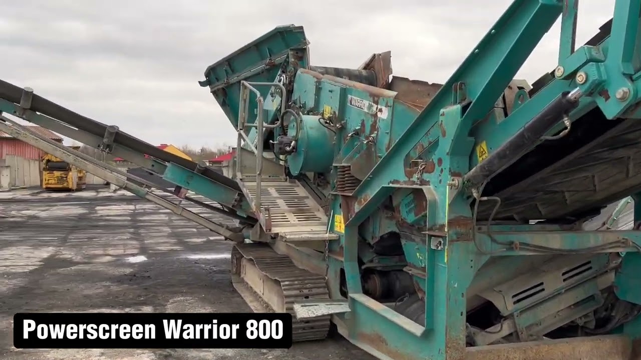 Powerscreen Warrior 800: mały, mobilny przesiewacz 3 frakcyjny, do ziemi, gruzu, kamieni, odpadów