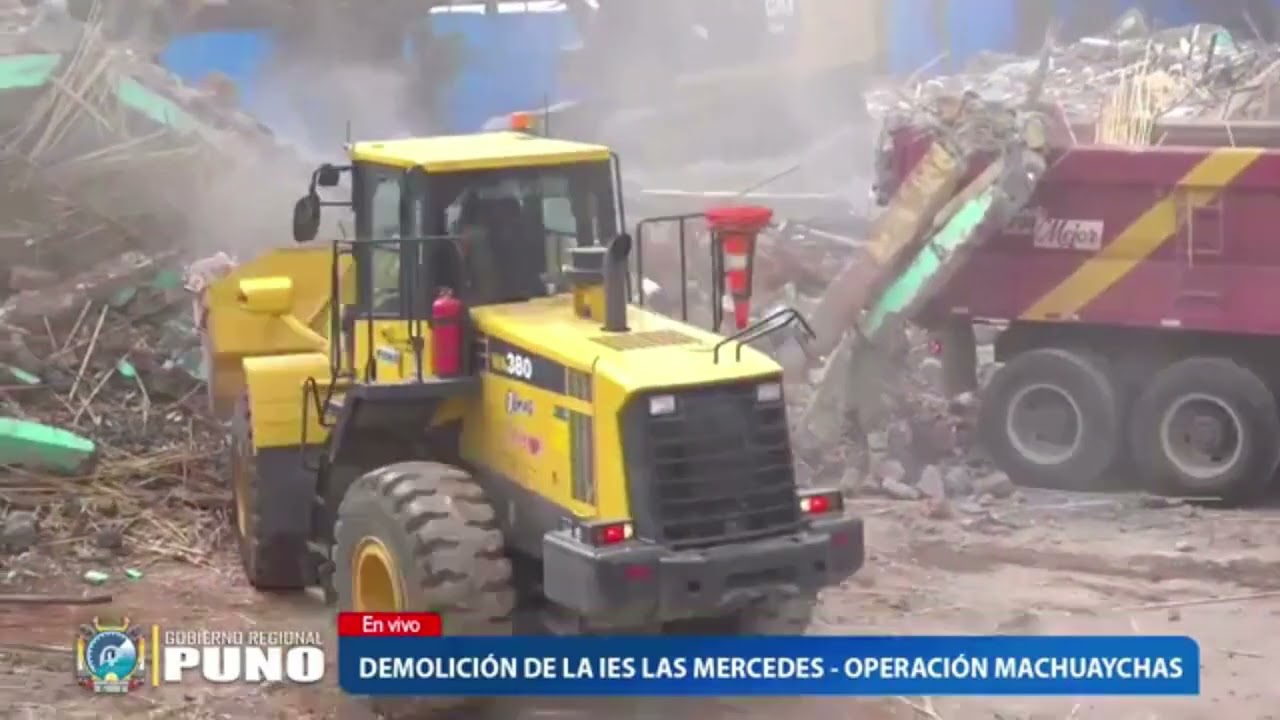 Demolición IES Las Mercedes - Juliaca