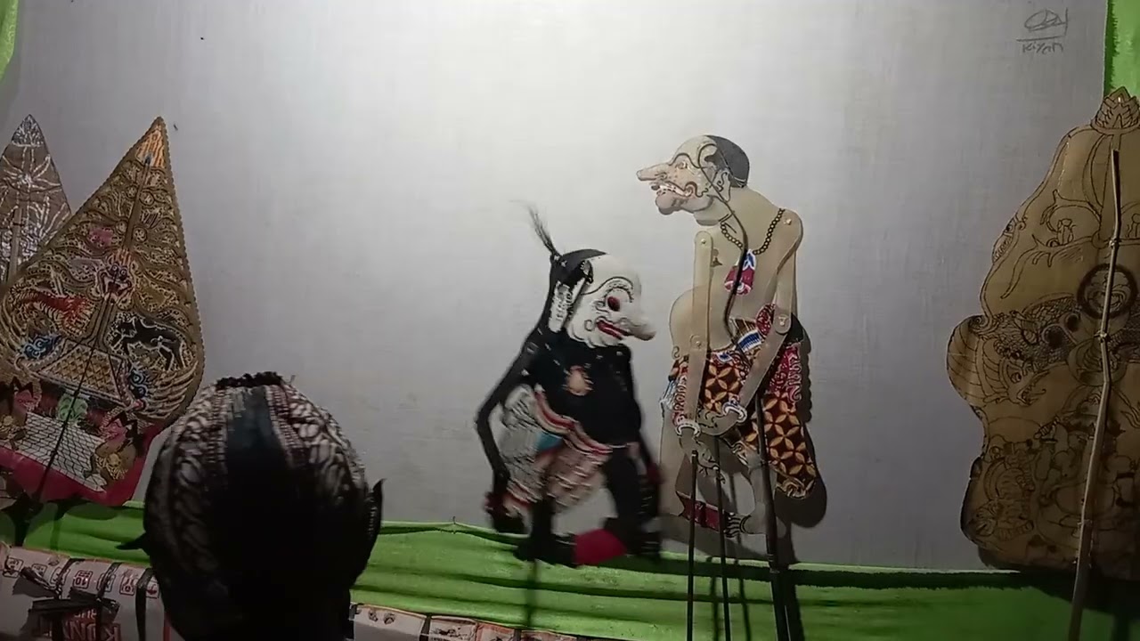 #wayangkulit  kurowo mundur 