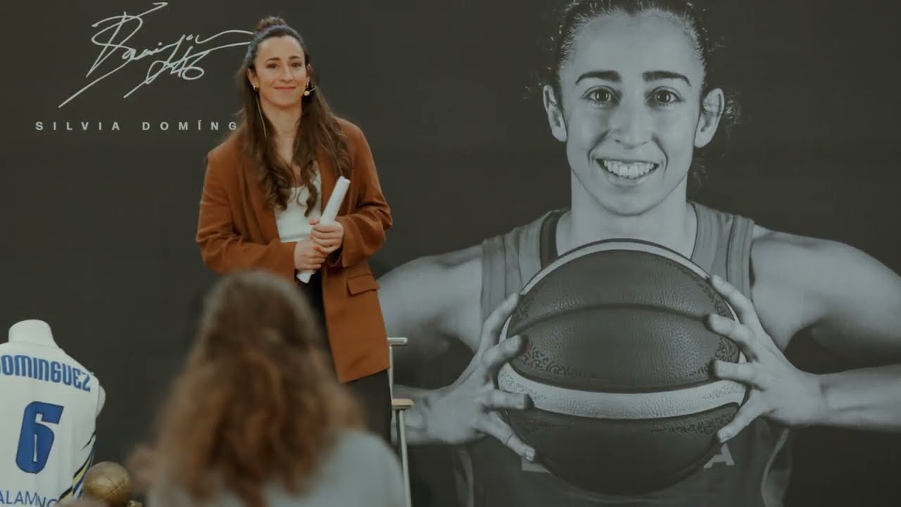 Así fue el acto de retirada del baloncesto de Silvia Domínguez