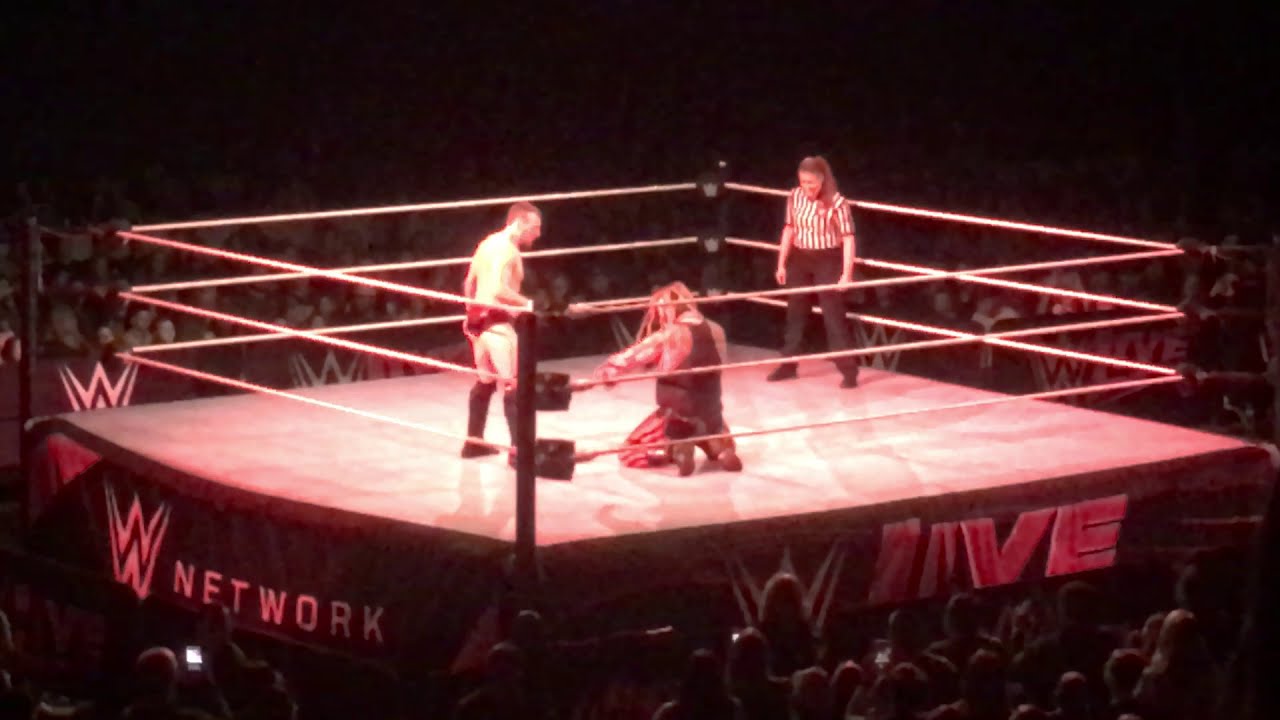 Wwe Live Daniel Bryan vs The Fiend Bray Wyatt full match.