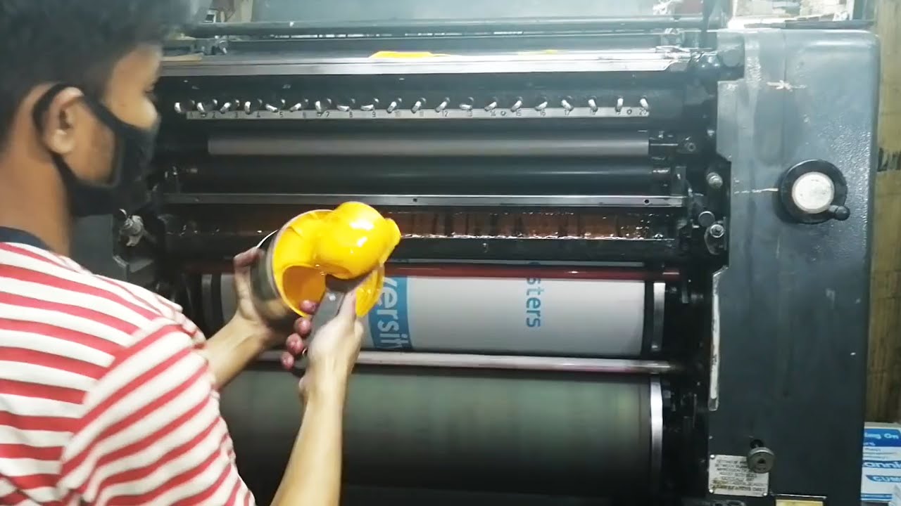 Poster Printing by Old Heidelberg MO E Offset Printing Machine with Expert Operator