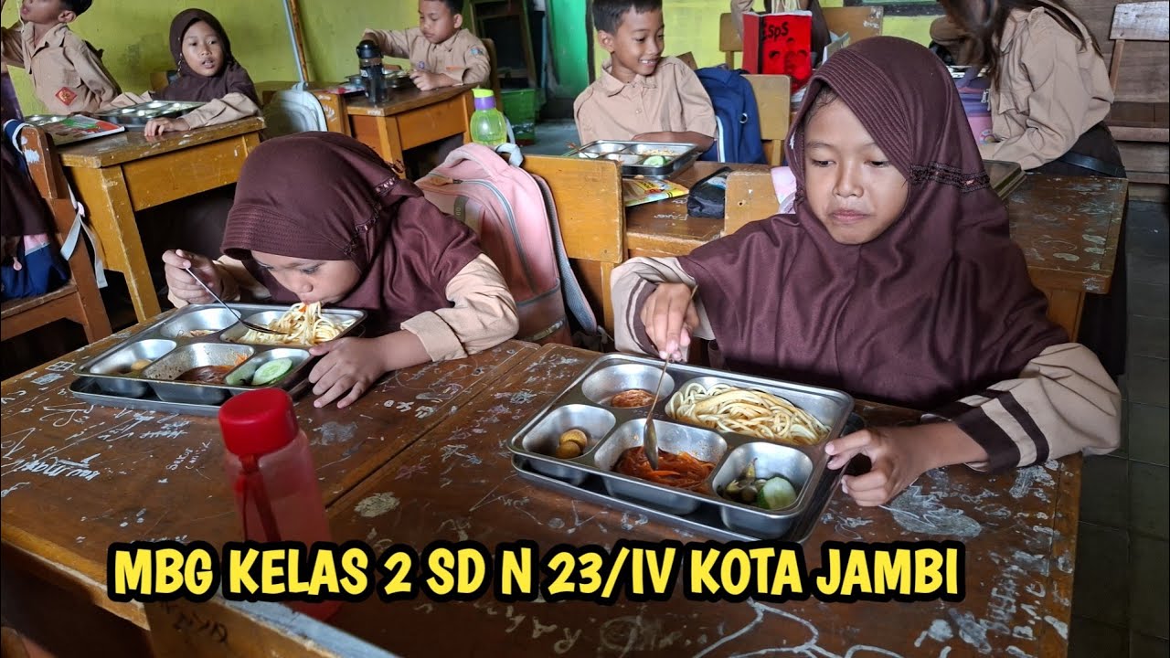 MBG anak kelas 2 di SD N 23/IV kota jambi