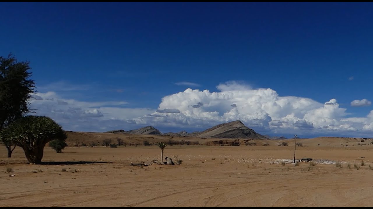 Bushman's Desert Camp / Sossus on foot,    Namibia