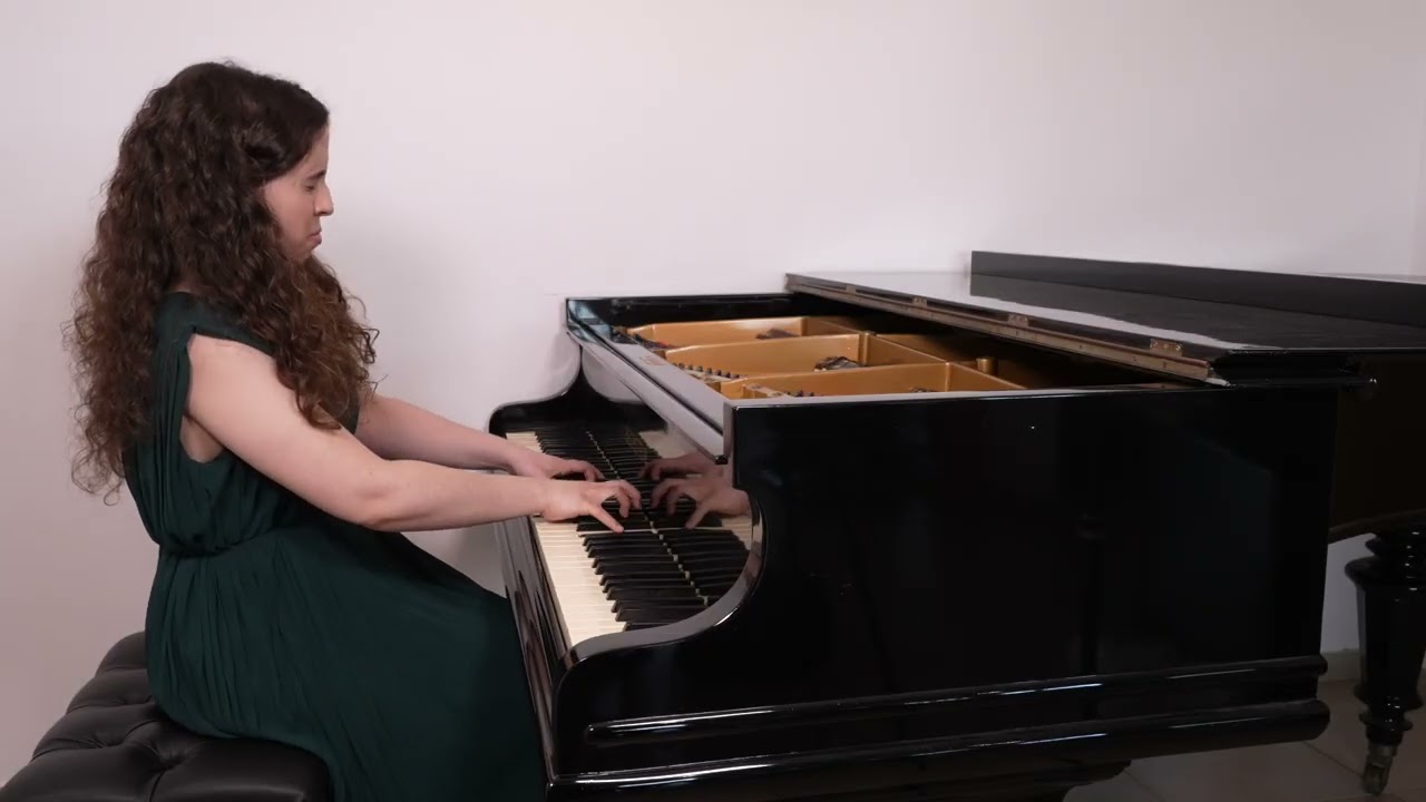 Yael Koldovsky plays Prelude and Fugue in G Minor  ( the 2-nd book WTC) by Bach