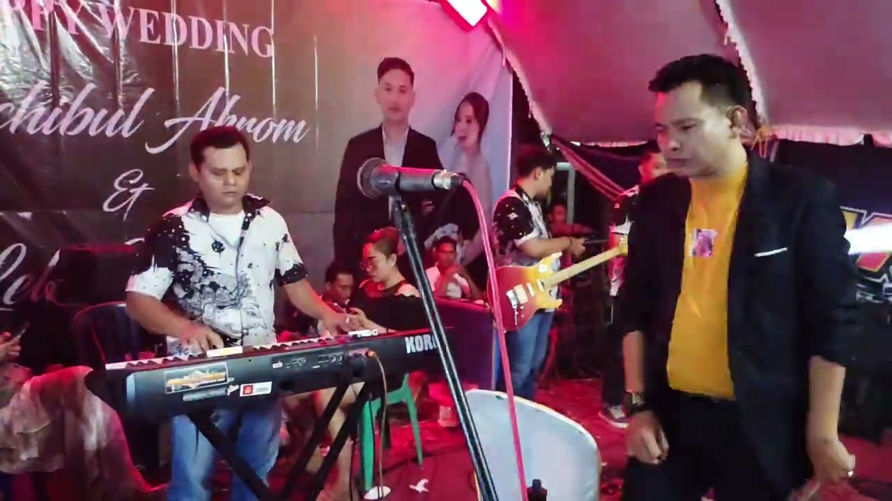 Garam Cina-Megaloman-Voc Lina Hafizah-Live di Desa Berugenjang Undaan Kudus