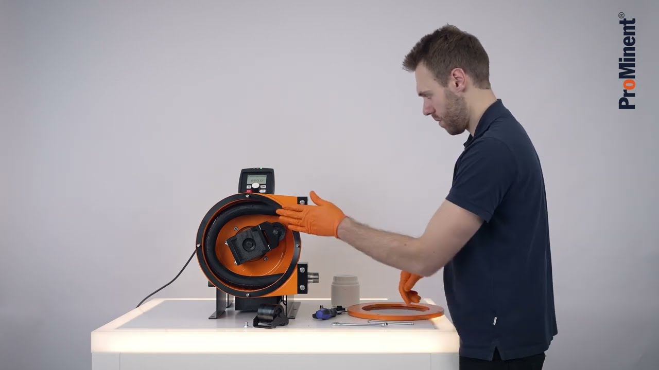 ​​ProMinent peristaltic pump DULCOFELX DFYa - How to change the hose of the pump​