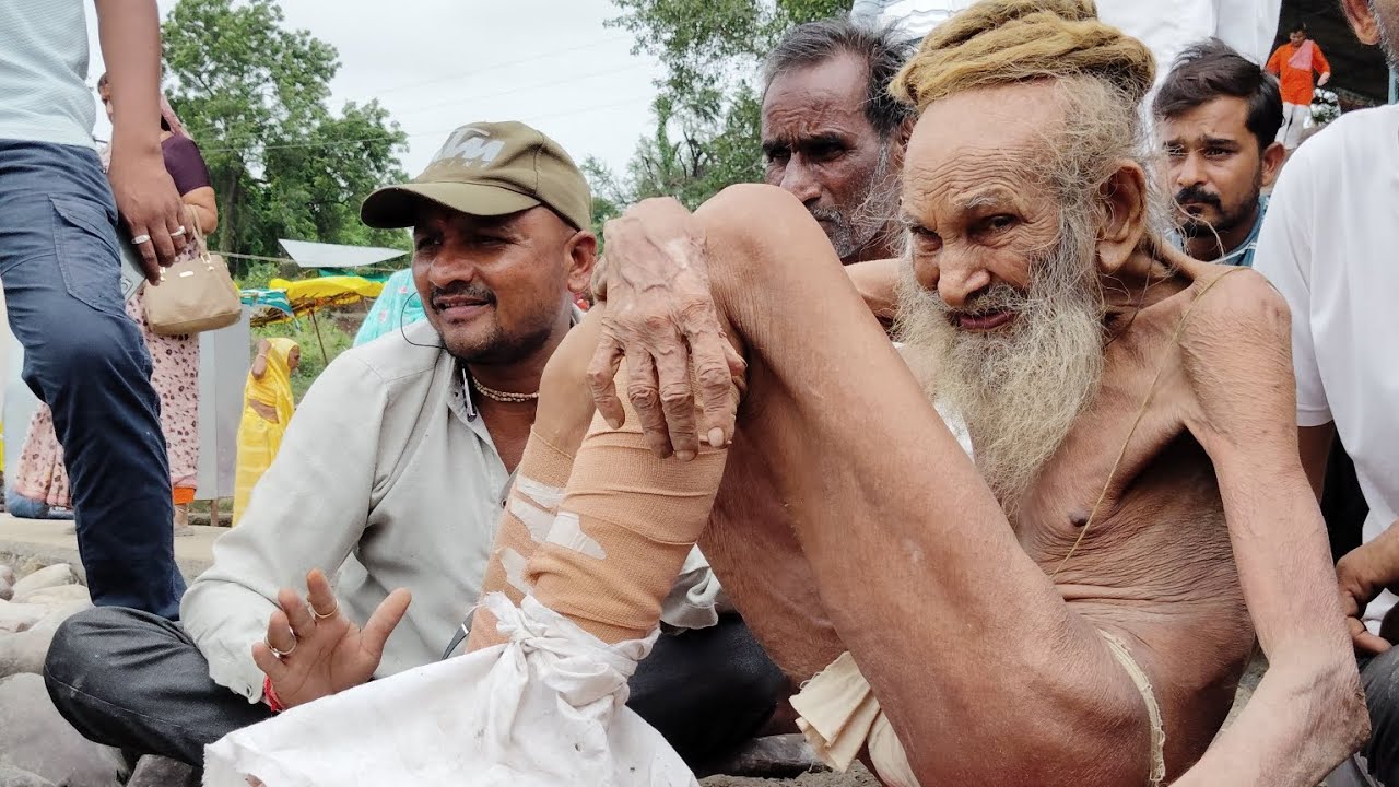 संत श्री सियाराम बाबा घाट के निर्माण के कार्य को बताते हुए🙏#siyaram#video #viralvideo #trending #art