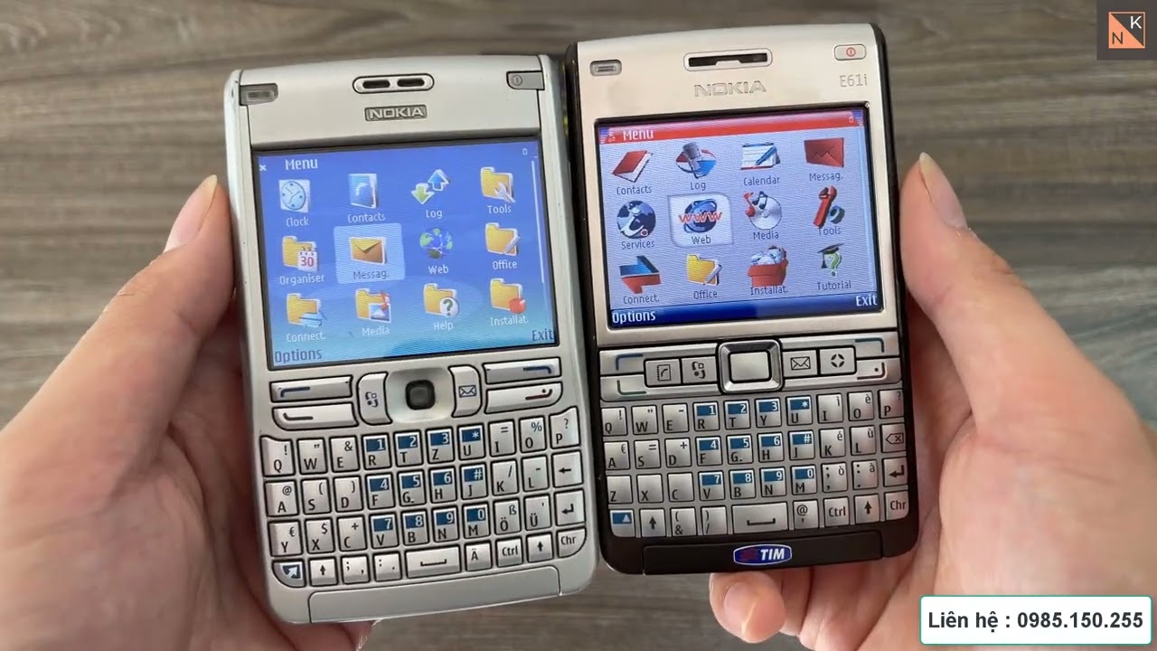 Nokia E61 & E61i mẫu máy đời đầu bàn phím QWERTY của Nokia.