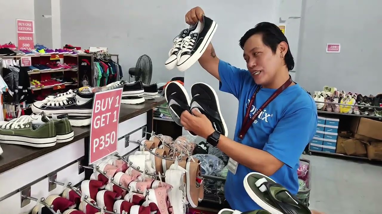 SANDAMAK na BUY1TAKE1 na Sapatos As Low as 300 Bisikleta Bundle Deals na School Supplies at iba pa 