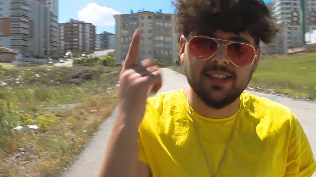 Lucky X Dokuz - Bu Sokak [Official Video]