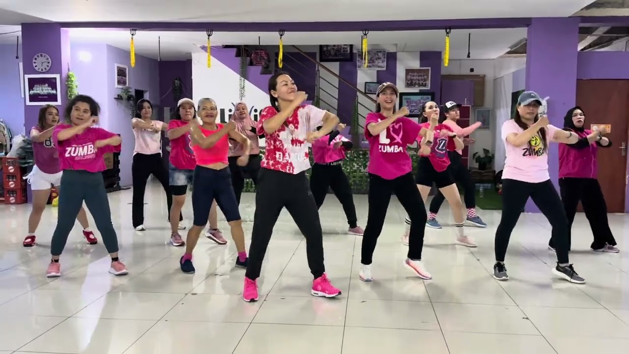 DJ Sik Sik Sibatumanikam | Zumba TikTok viral With ZIN Lialyong