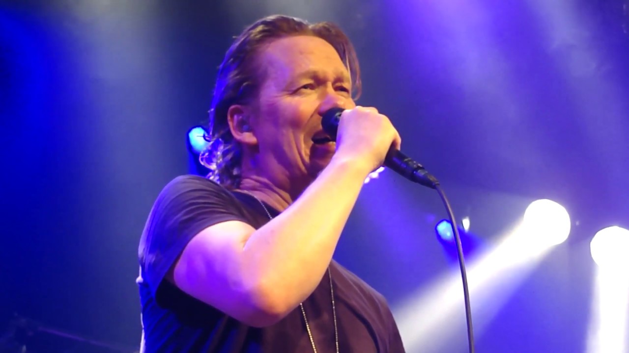 Van Dik Hout - Meer Dan Een Ander (3 mei 2019 Effenaar / Eindhoven)