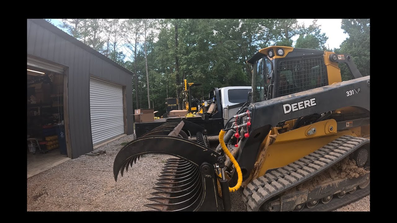 Repairing Deere 331P hydraulic fittings